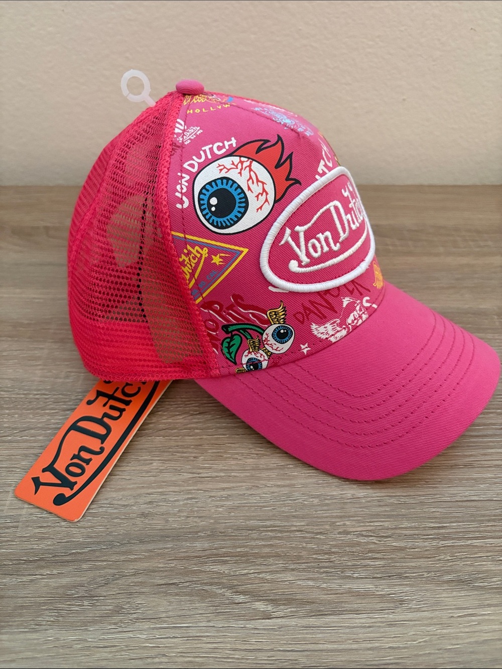 Von Dutch Hot Pink Logo Trucker Hat with Colorful Patch Prints - Picture 2 of 6